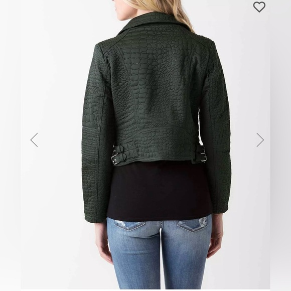 Ashley Textured Jacket - Picture 5 of 7